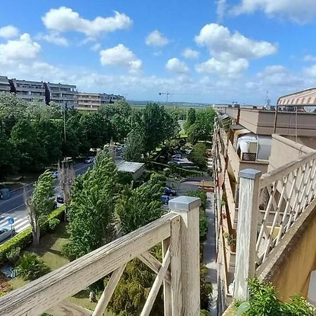 Alloggio Turistico A Via Modugno Vitinia Экстерьер фото