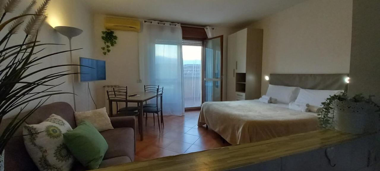 Alloggio Turistico A Via Modugno Vitinia Экстерьер фото