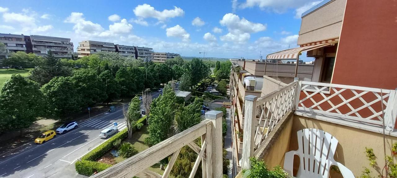 Alloggio Turistico A Via Modugno Vitinia Экстерьер фото